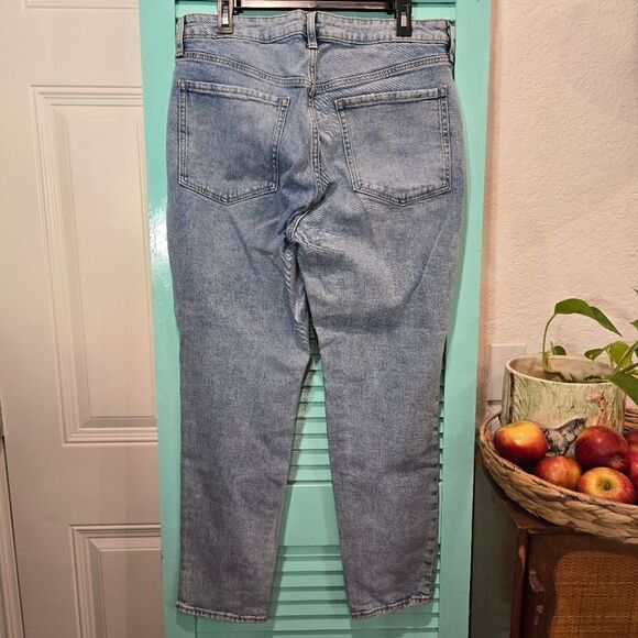 Old Navy Women's Straight Leg Jeans - Light Blue - Picture 2 of 5